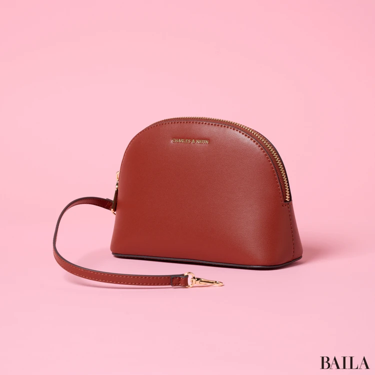 チャールズ＆キース　カルラ キャンバストートバッグ　付属ポーチ