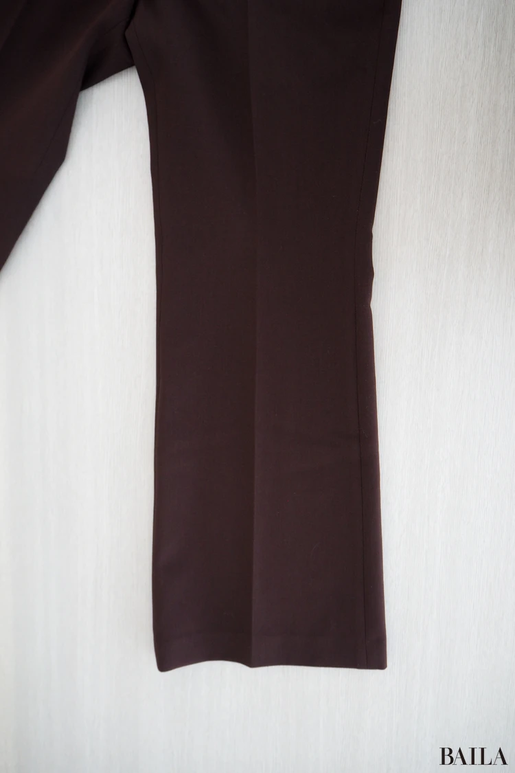 フレアシルエット