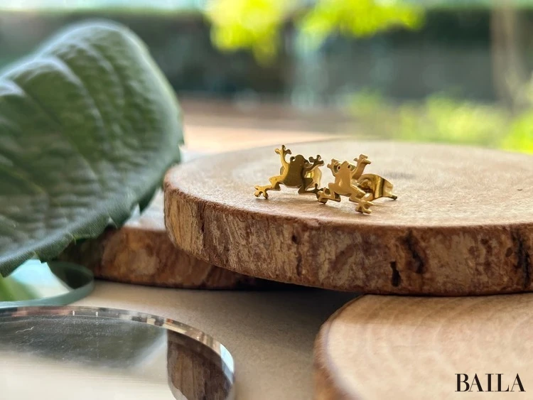 カエルグッズ専門店『FROGS』蛙ピアスで梅雨も楽しもっ♡