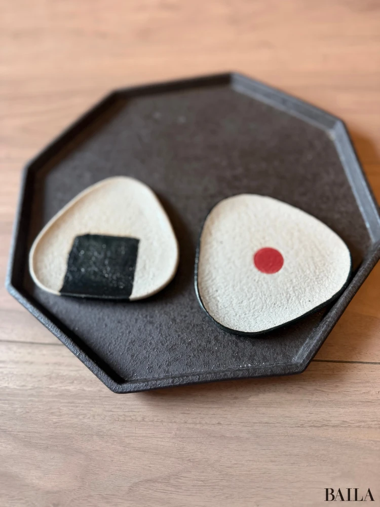 AKOMEYA TOKYOのおにぎり柄の豆皿