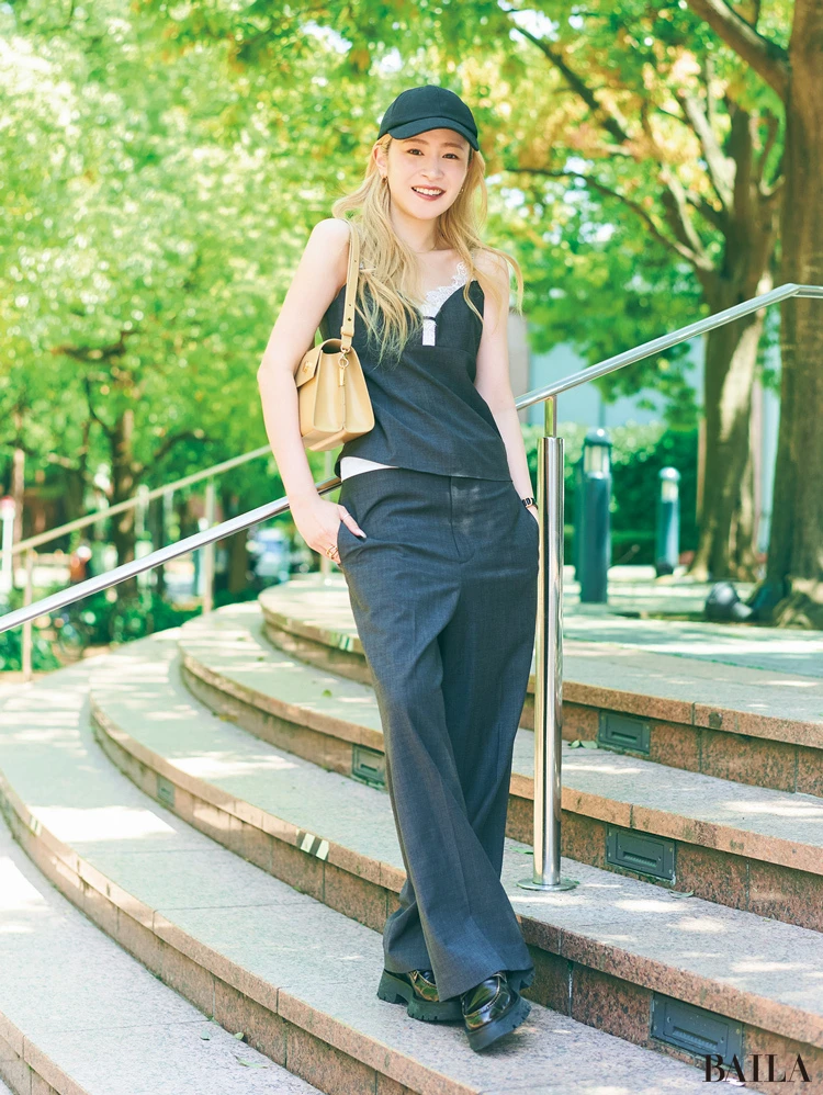 Gajessディレクター・三條場夏海さん 夏のワンツーコーデ