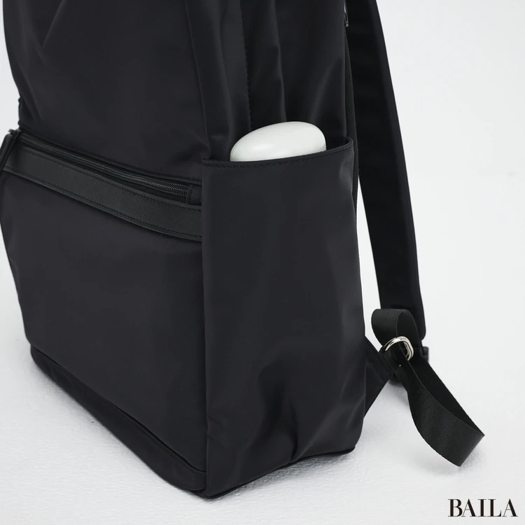 洋服の青山　リュック　サイドポケット　右