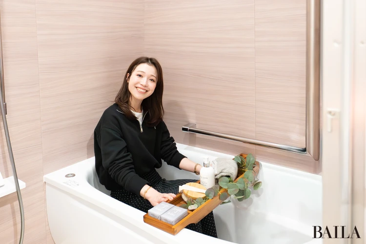 セントラルガーデン月島ザタワー　モデルルーム　バスルーム　浴槽　バリアフリー