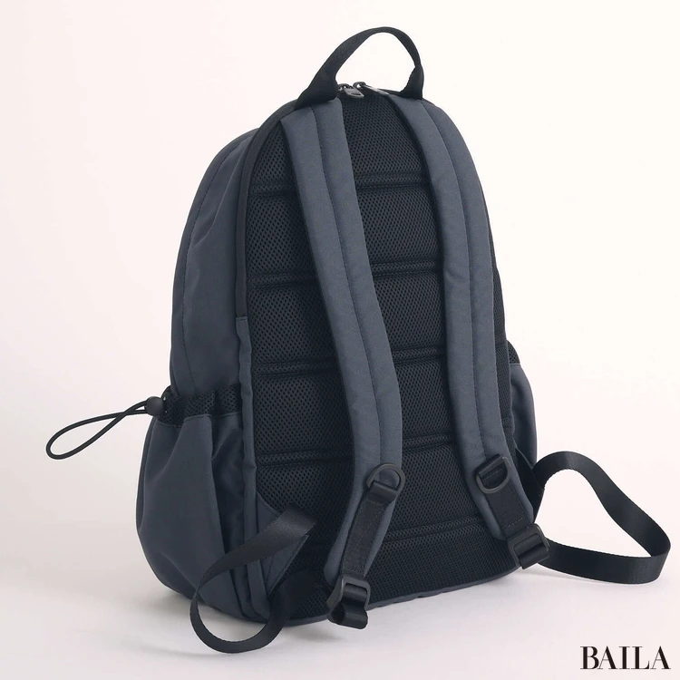 エコアルフ　リュック　背面