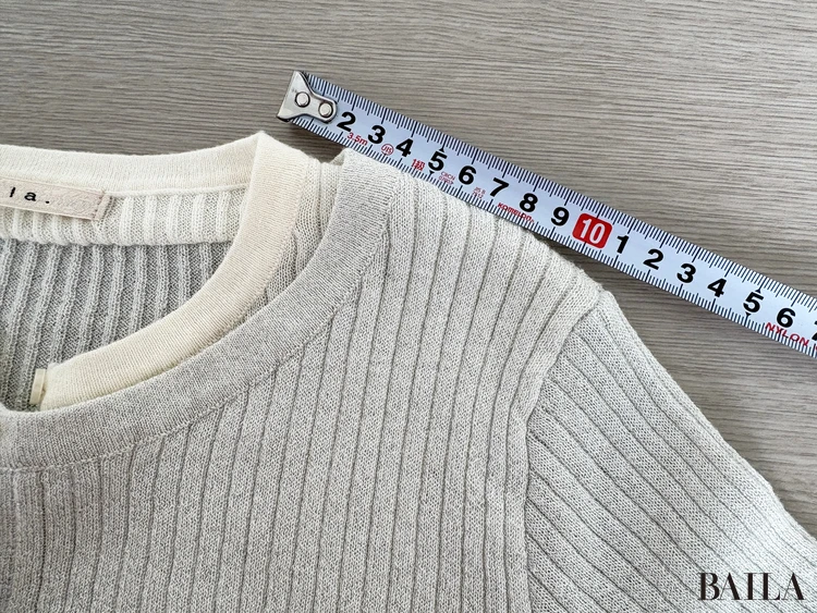 肩（襟〜切り替え部分）：約11cm