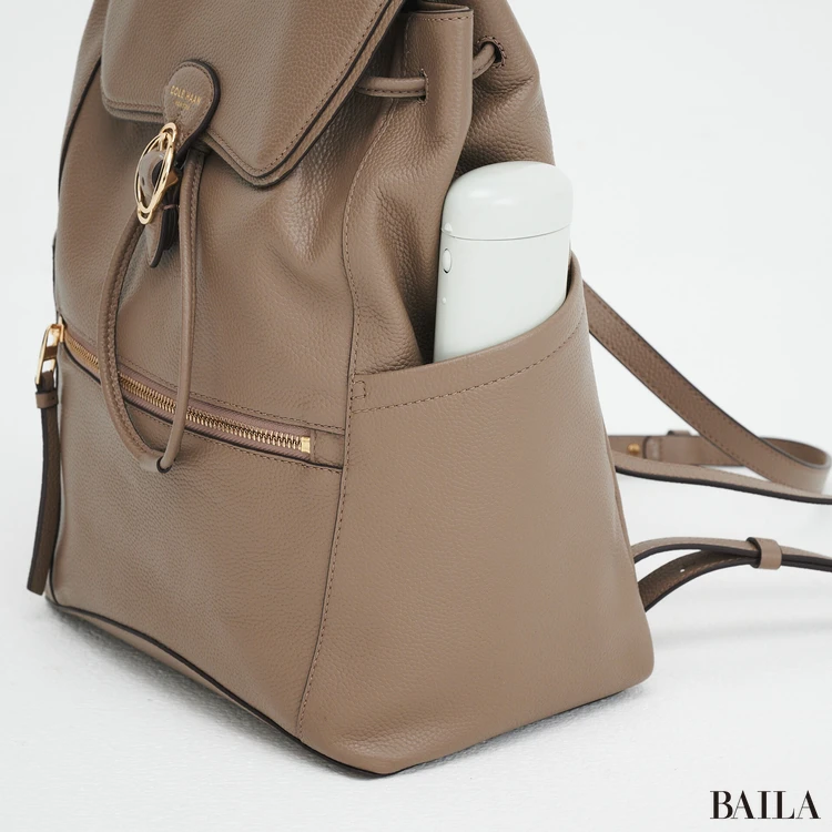 コール ハーン　リュック　サイドポケット