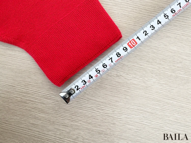 袖先の筒幅：約9.5cm