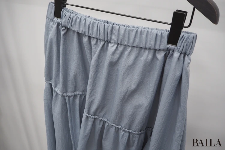 色み:意外と合わせやすい、くすみブルー