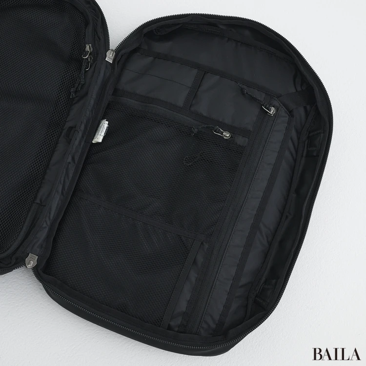 パタゴニア リュック 内側 右側