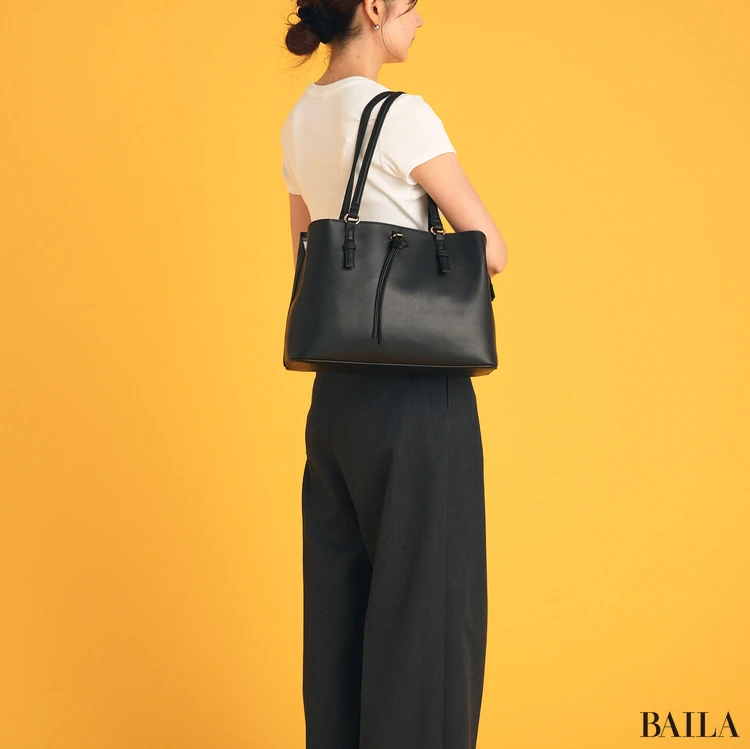 スーツスクエア トートバッグ サイズ感