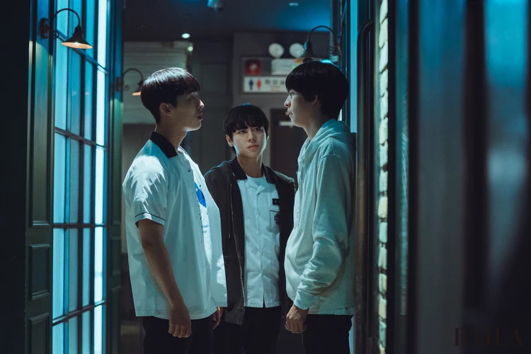 弱いヒーローClass1:スホ、シウン、ボムソク