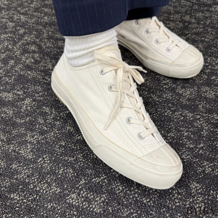 MOONSTAR(ムーンスター) GYM CLASSIC 履いた様子