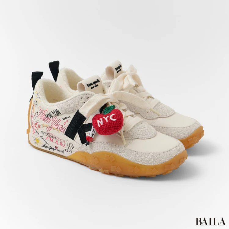 ケイトスペードのスニーカー　休日　歩きやすい　