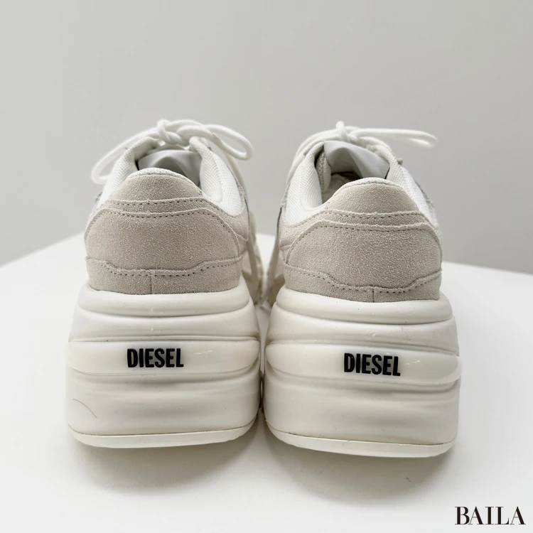 スタイリスト厳選！DIESEL（ディーゼル） 白スニーカー】着用