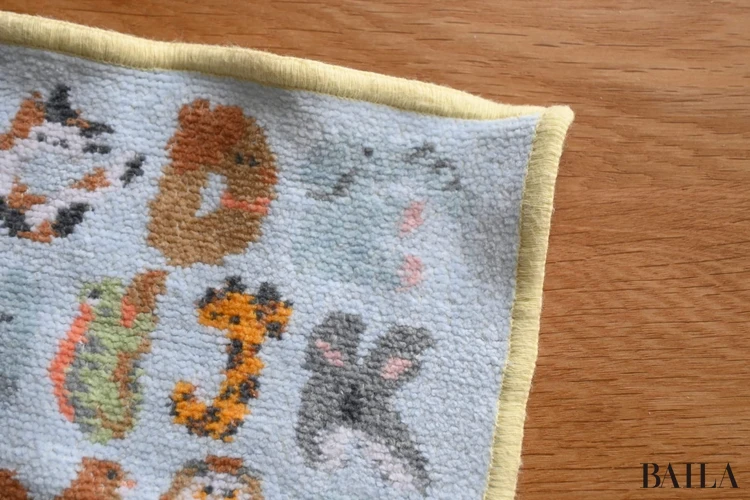 フェイラーのタオルハンカチ　エービーシーズーの寄り