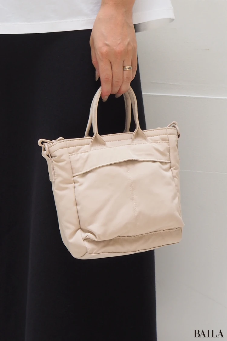 「2WAYユーティリティミニバッグ」(¥1990)