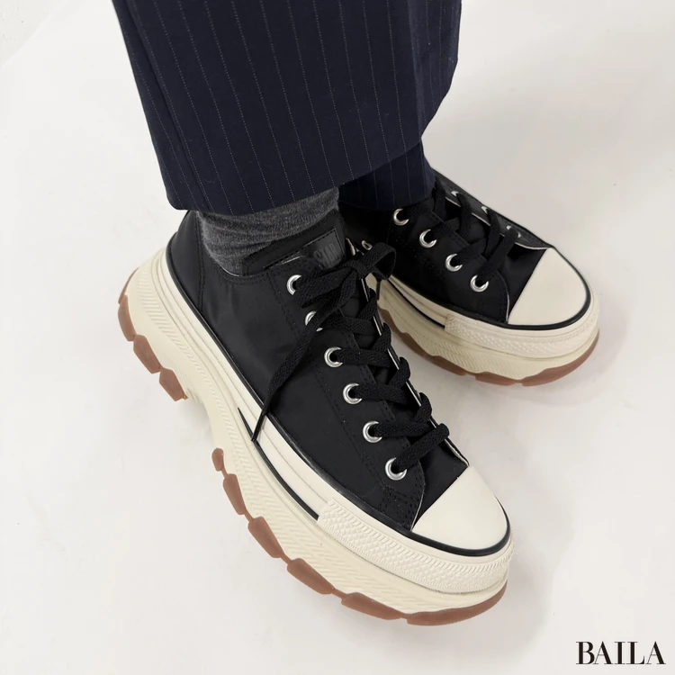 コンバース　オールスター トレックウエーブ NL OX　着用画像