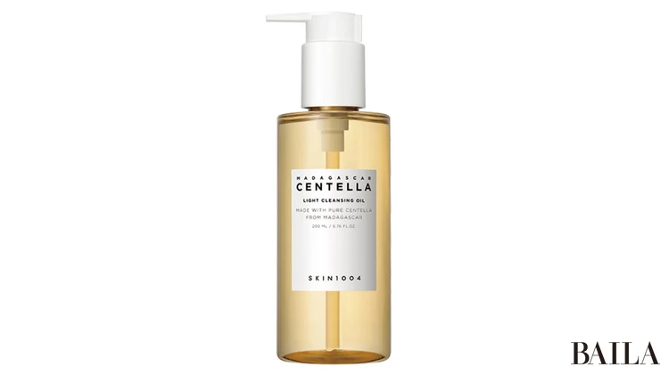 SKIN1004 センテラ ライトクレンジングオイル 200㎖ ￥2530／bihibi　