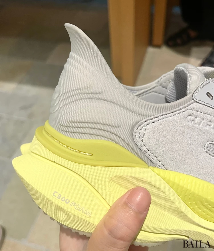 クラークスペース クラークス スニーカー