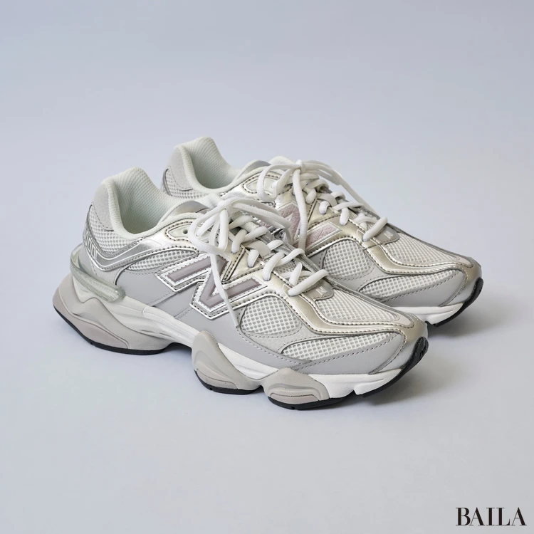 通勤ではきたいニューバランスのスニーカー　90/60