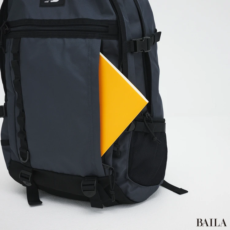 ニィーバランス リュック フロントポケット