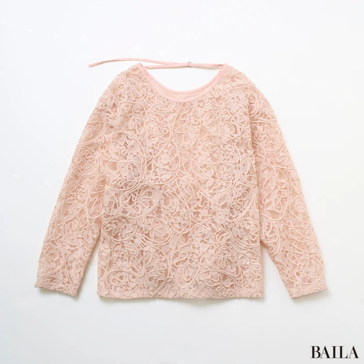 BIANCA「洗えるレースブラウスT」¥15950