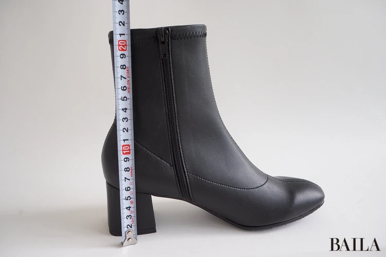 ワシントン靴店 晴雨兼用ショートブーツ ¥17600 ブラック Lサイズ 24.0cm 24.5cm 162cm 高さ:(ヒール)約6cm、(間口まで)約21cm