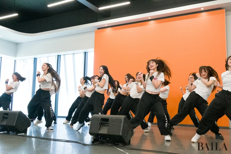 ガルバト4次審査　全員パフォーマンスの写真