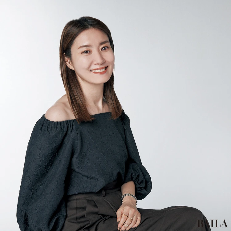 ブラウス￥23100・パンツ￥25300／デミルクス ビームス 新宿（エディター東原妙子×デミルクス ビームス）