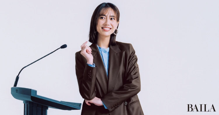 30代チームリーダー必見!はじめての登壇服、迷ったらコレを着て
