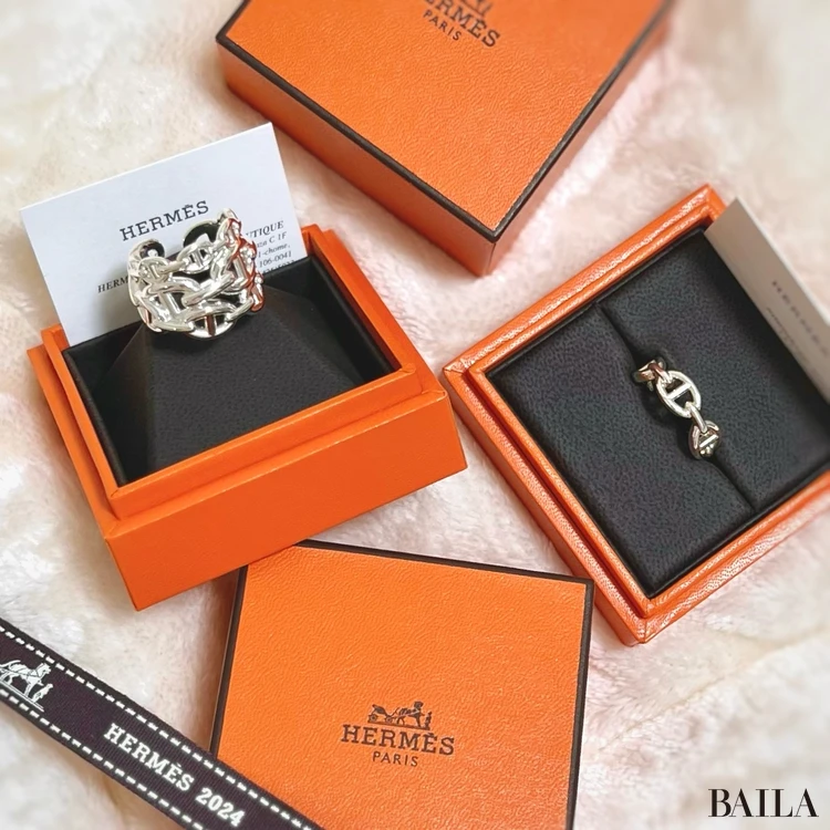 バイラーズ「手もとアクセ」アイデア5選！ ステディブランドからハイブランドまで シンプル派におすすめしたいアイディアがいっぱい_7