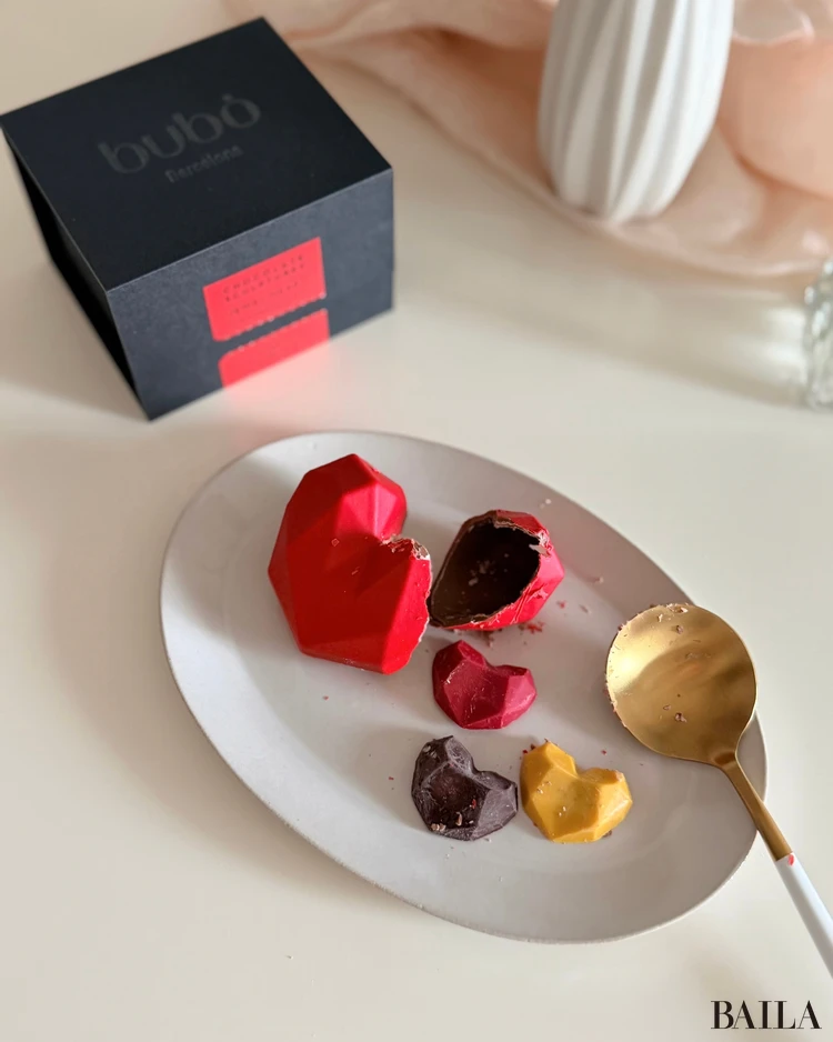 ハートチョコ　ブボバルセロナ　バレンタイン　ギフト　表参道　チョコレート　ハートあふれる