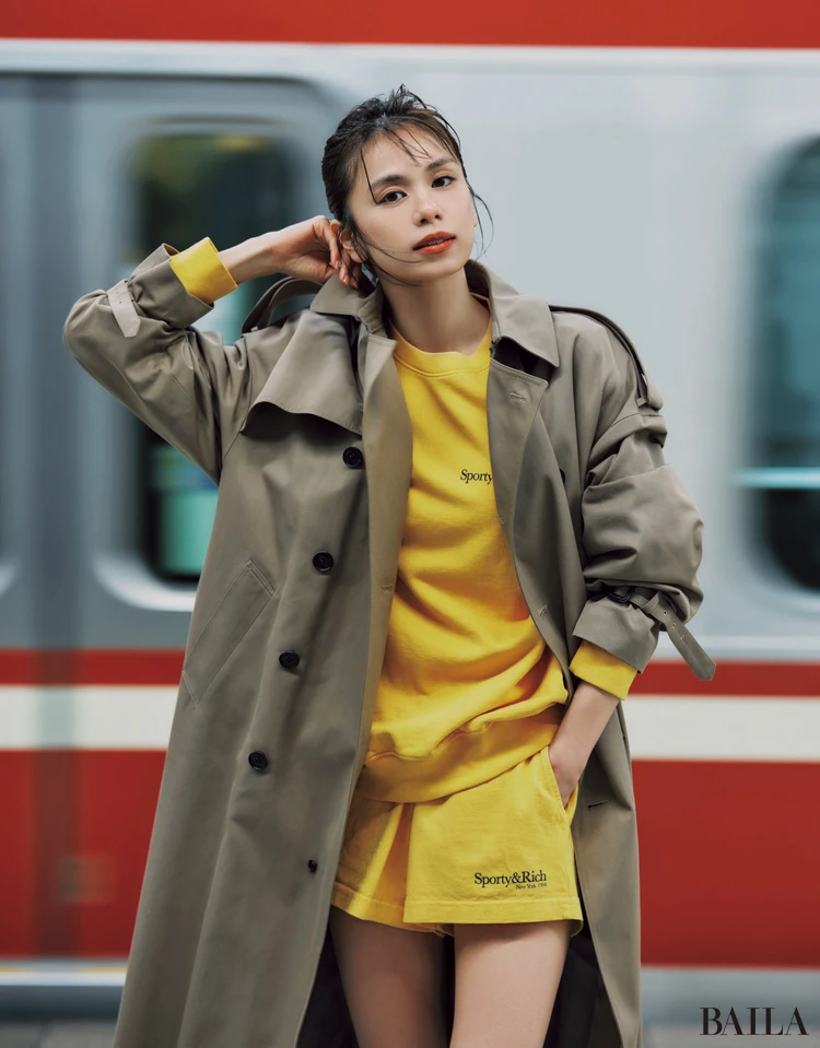 Sporty & Rich（スポーティー アンド リッチ） ロゴスウェット