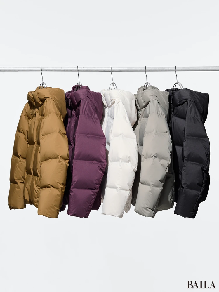 身長162cm ユニクロ ニット 正面 「シームレスダウンパーカ」¥14900 オフホワイト Mサイズ カラバリ