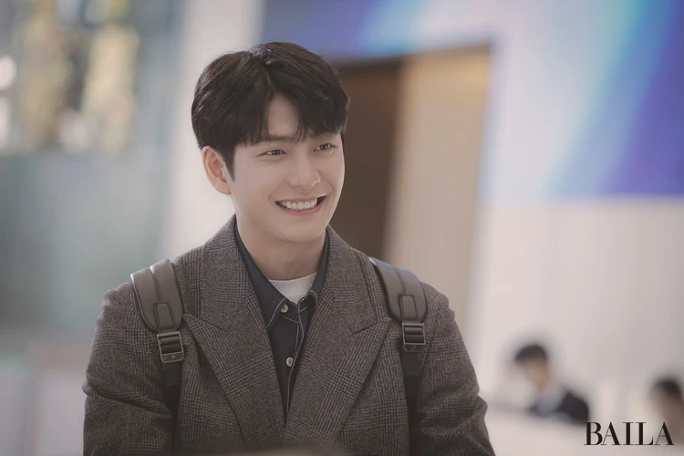 『ウ・ヨンウ弁護士は天才肌』 イ・ジュノ役 カン・テオ