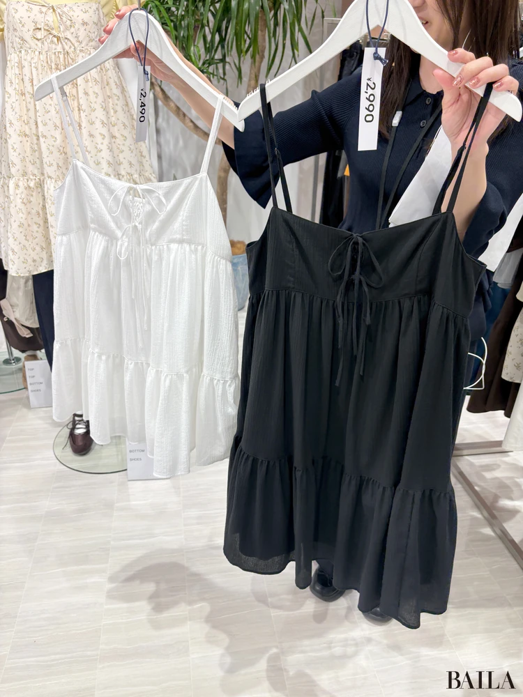 手軽にロマンチックをプラスできる「ティアード」「バルーン」アイテムも豊富