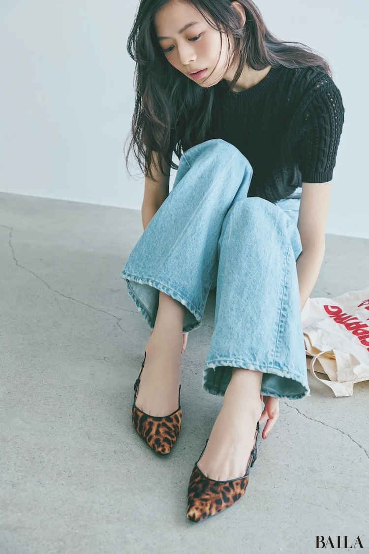 レオパード柄フラットシューズ　デニムコーデ