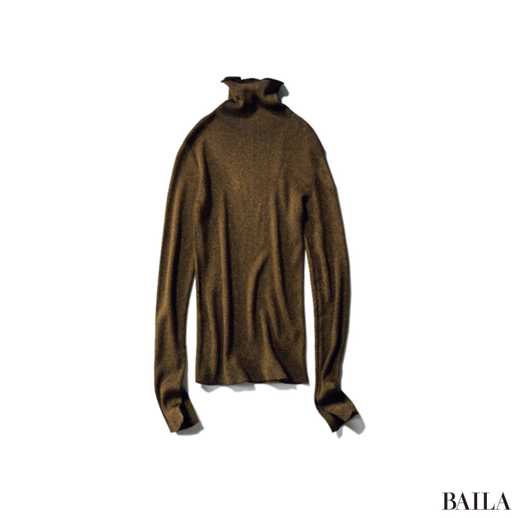 ニット（12月上旬発売）￥22000／オンワード樫山（アンクレイヴ）