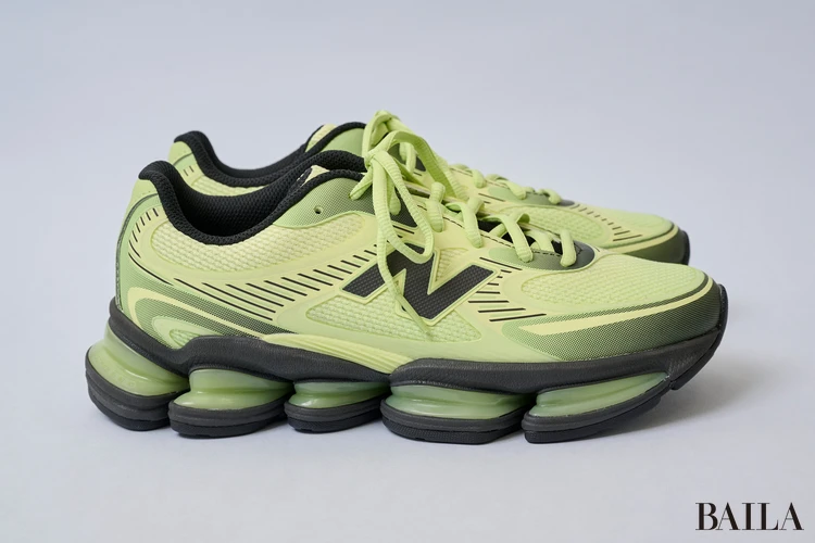 ニューバランスのスニーカー　歩きやすい　Abzorb2000