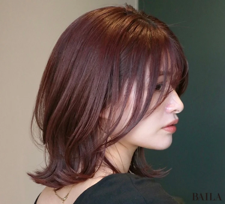 外ハネくびれレイヤーミディ　サイド