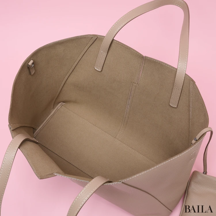 ジャンニ キアリーニ　マヤ M　メインスペース