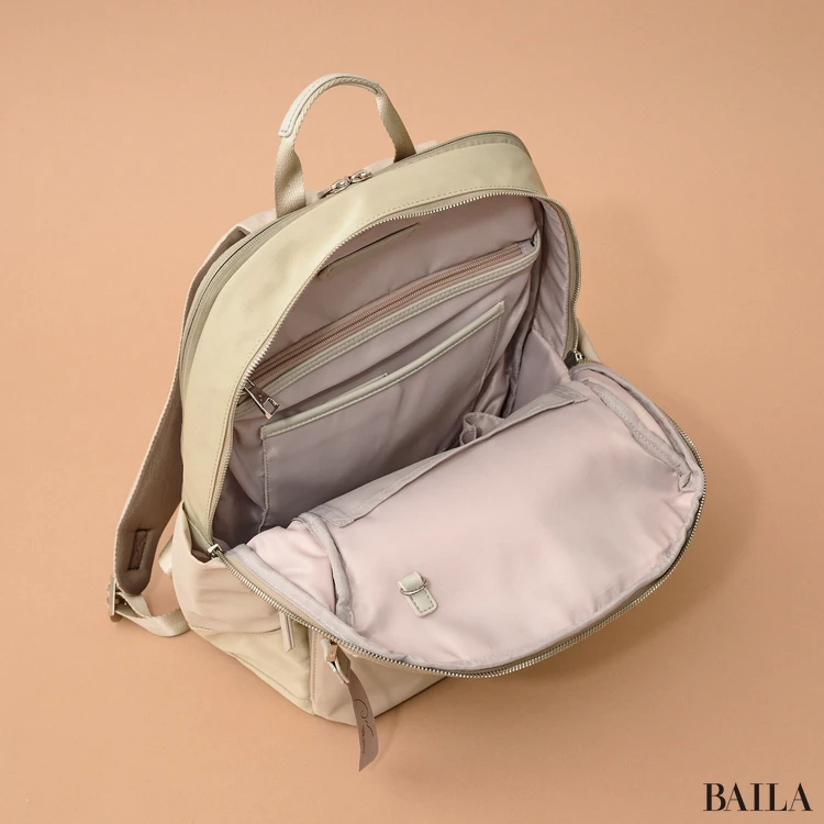 ダブルアンドデイナイト ポルク スクエアリュック メイン収納