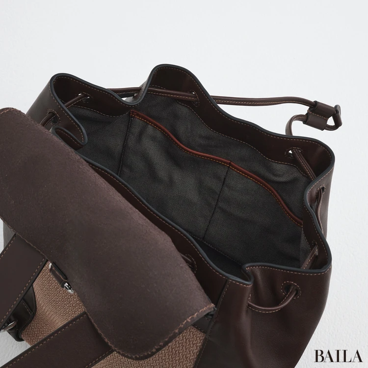 コーチ　リュック　内側　オープンポケット