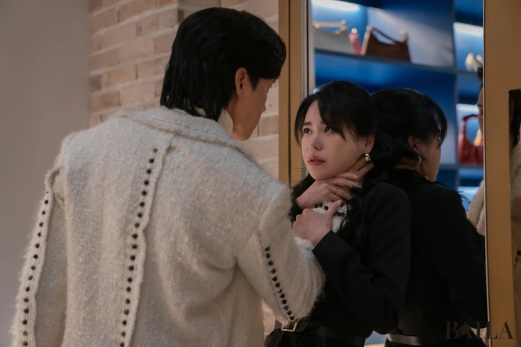 ザ・グローリー ~輝かしき復讐~ ヨンジンの首を絞めるジェジュン