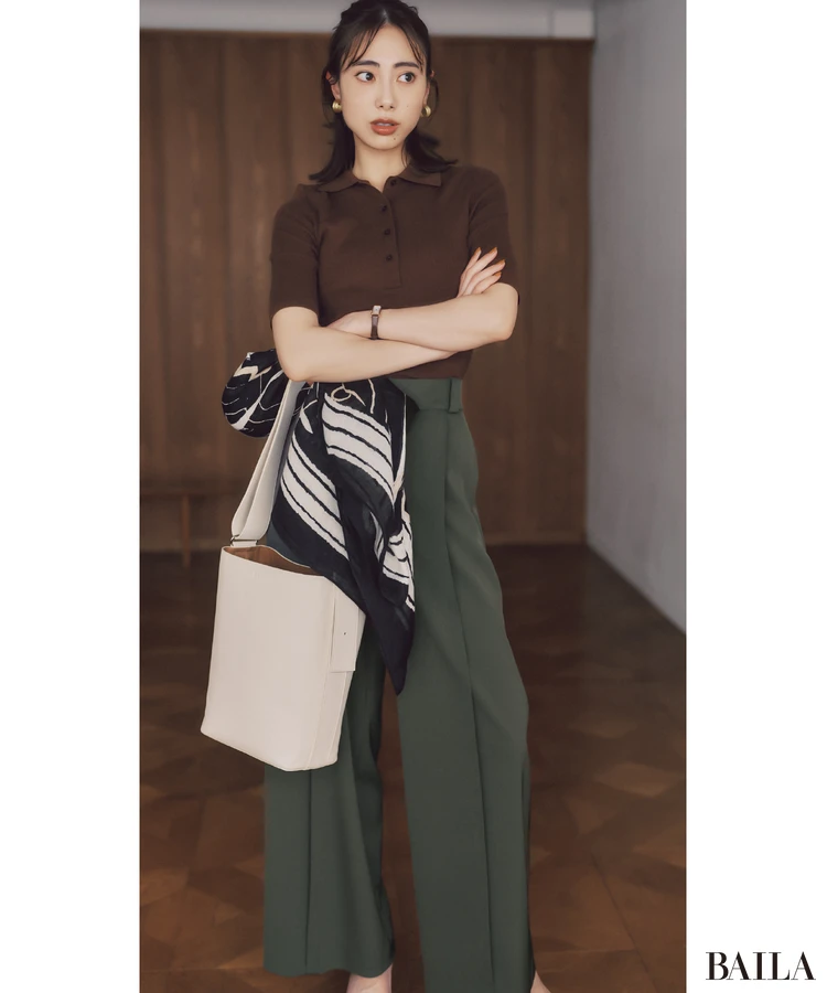 品行方正な鉄板コーデがシックで都会的なイメージに