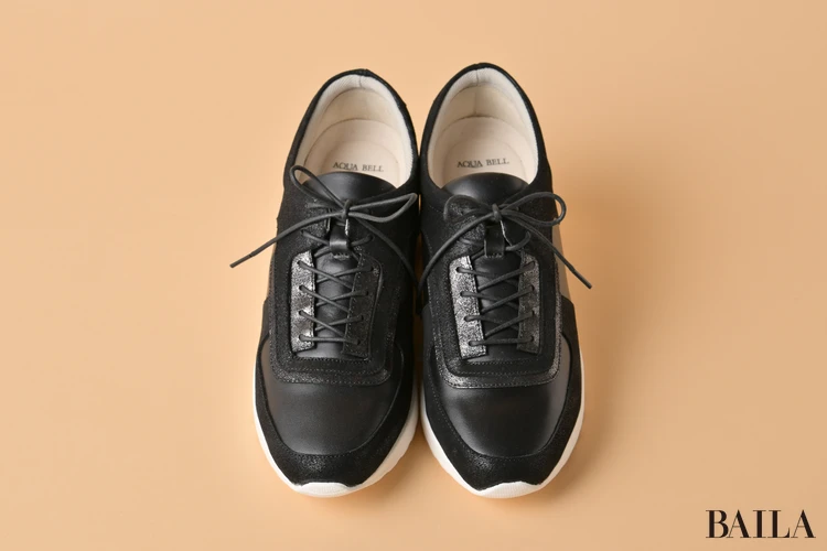 銀座かねまつ　ウェッジスニーカー　￥26400