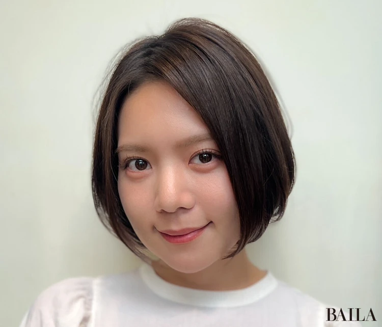 ひし形レイヤーショートボブ　正面