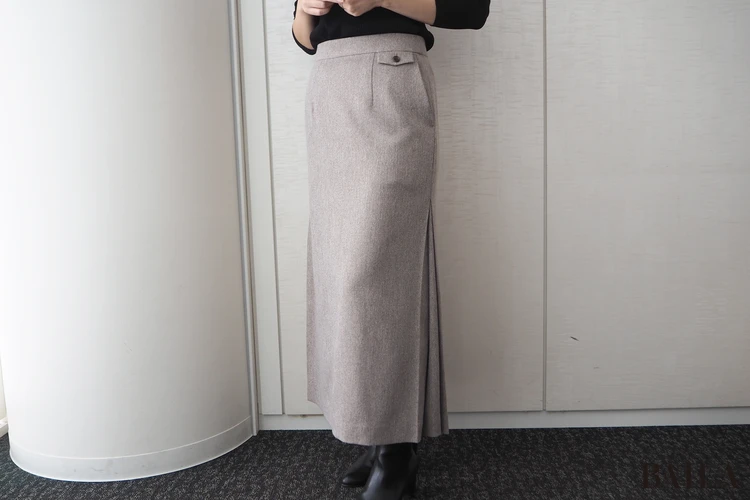 青山商事　スーツスクエア　CHANTOWA サイドタックスカート　￥13090　ベージュ　サイズ38　162cm