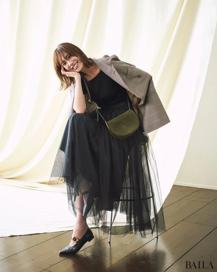 秋 スカートコーデ 2025