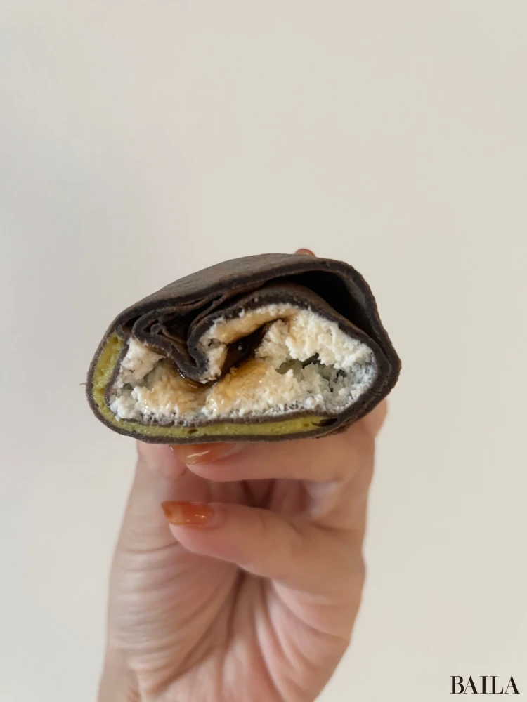 セブンイレブン お月見クレープ 断面